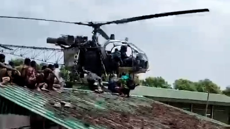 Army Aviation teams rescue 27 security personnel #shorts #reels